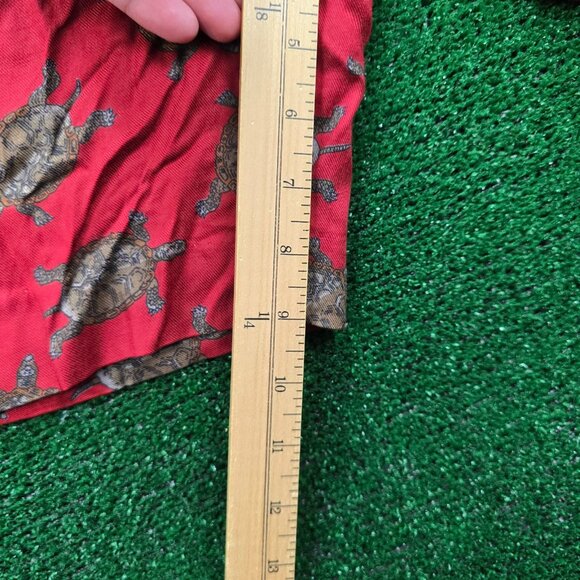 Perry Ellis Shorts Mens 32 Red Chino Sea Turtle All Over Print AOP Summer Beach - Picture 4 of 7